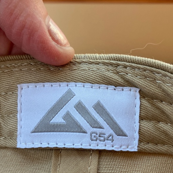 NWOT Baseball Cap - Picture 6 of 6